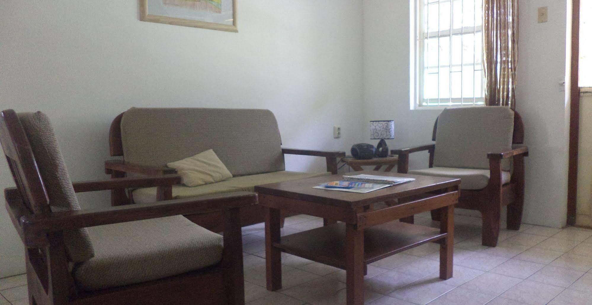 Happy Turtle Apartments Willemstad Extérieur photo